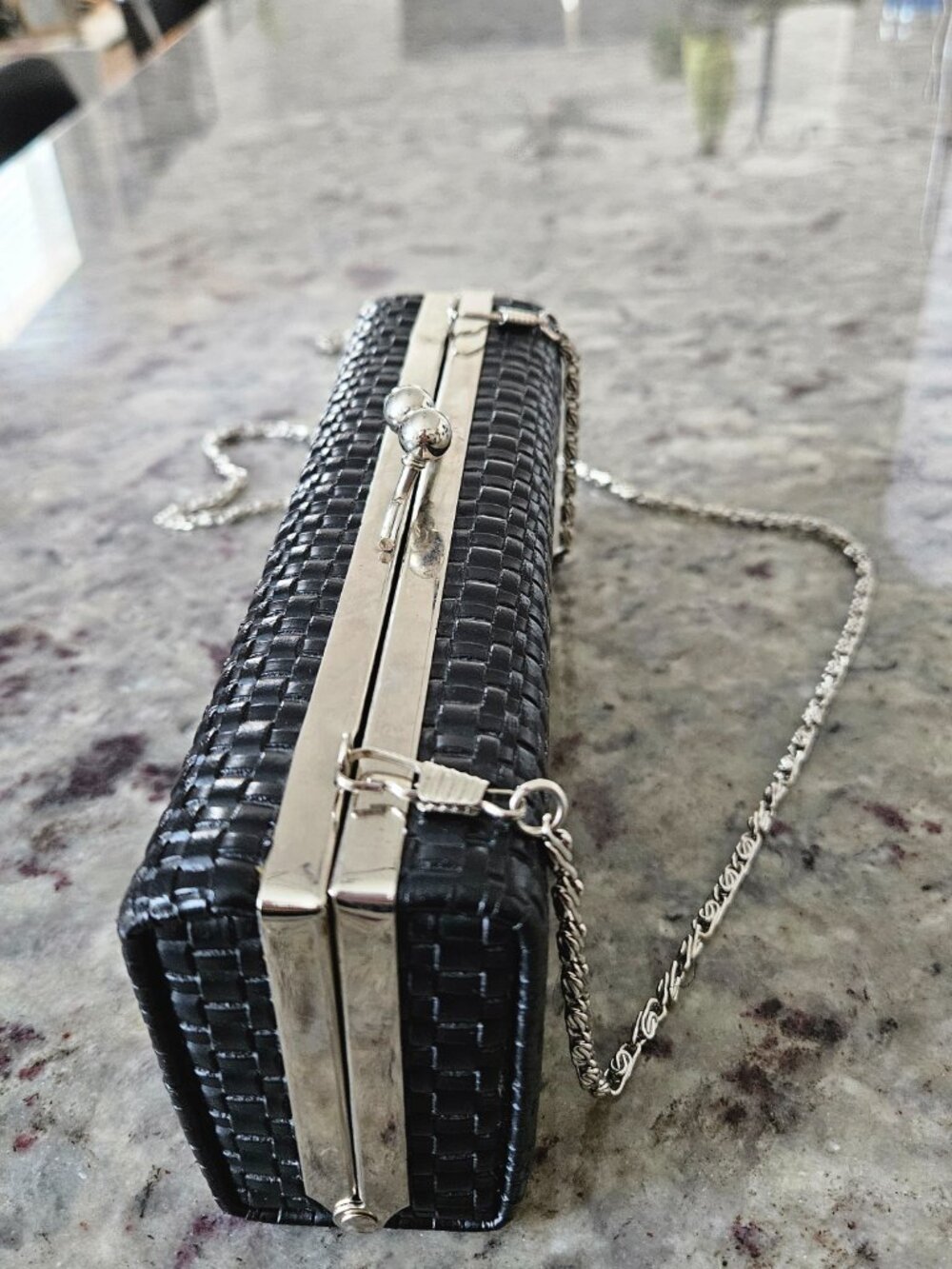 Vintage Black Woven Kiss Lock Clutch - Retro Mini Evening Bag W/ Chain Strap - Picture 3 of 12